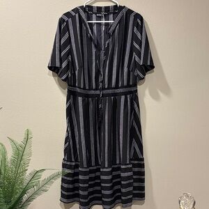 BloomChic Black and White Striped Dress 14-16
